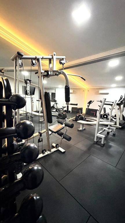 Academia Fitness Suite